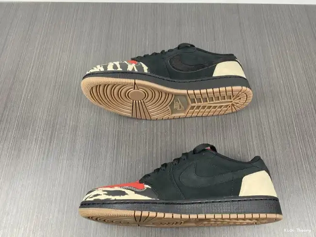 Kicktheory Air DN3400-001 1 x Low SoleFly Jordan Carnivore 0512